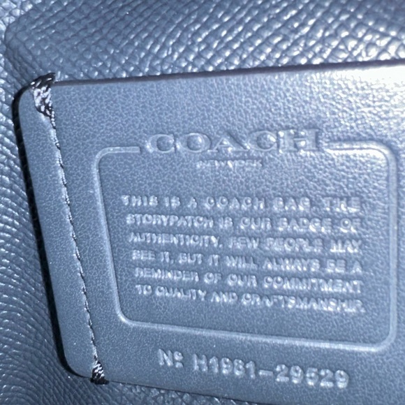 Coach Charlie Carryall handbag and crossbody (blue) - Picture 4 of 15